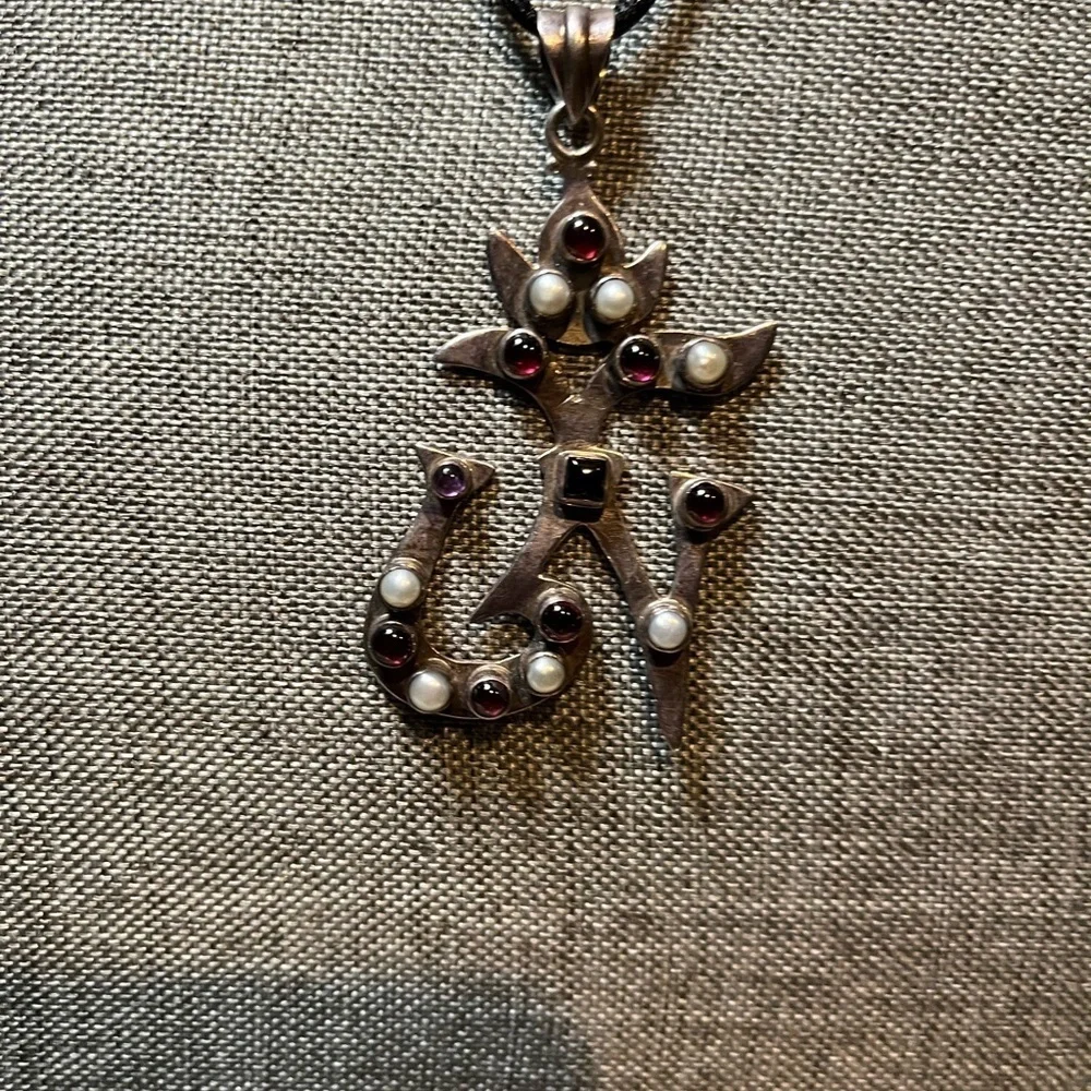 Vintage 925 Tibetan Om Pendant